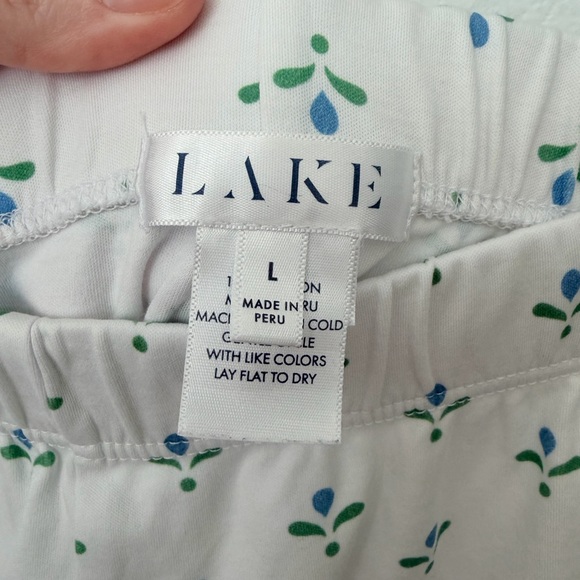 Lake | Pima Crew Wide Leg Pajama Set in Serene Blue Multi Blossom Large - Picture 9 of 10